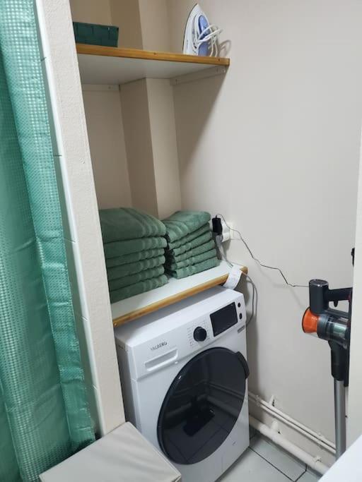 Appartement Moderne En Ville Armentières Esterno foto